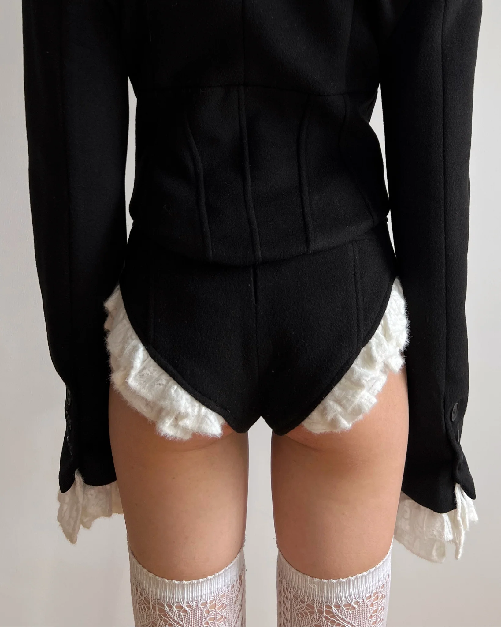 CINDY Ruffled Blazer & Shorts Set - Image 3