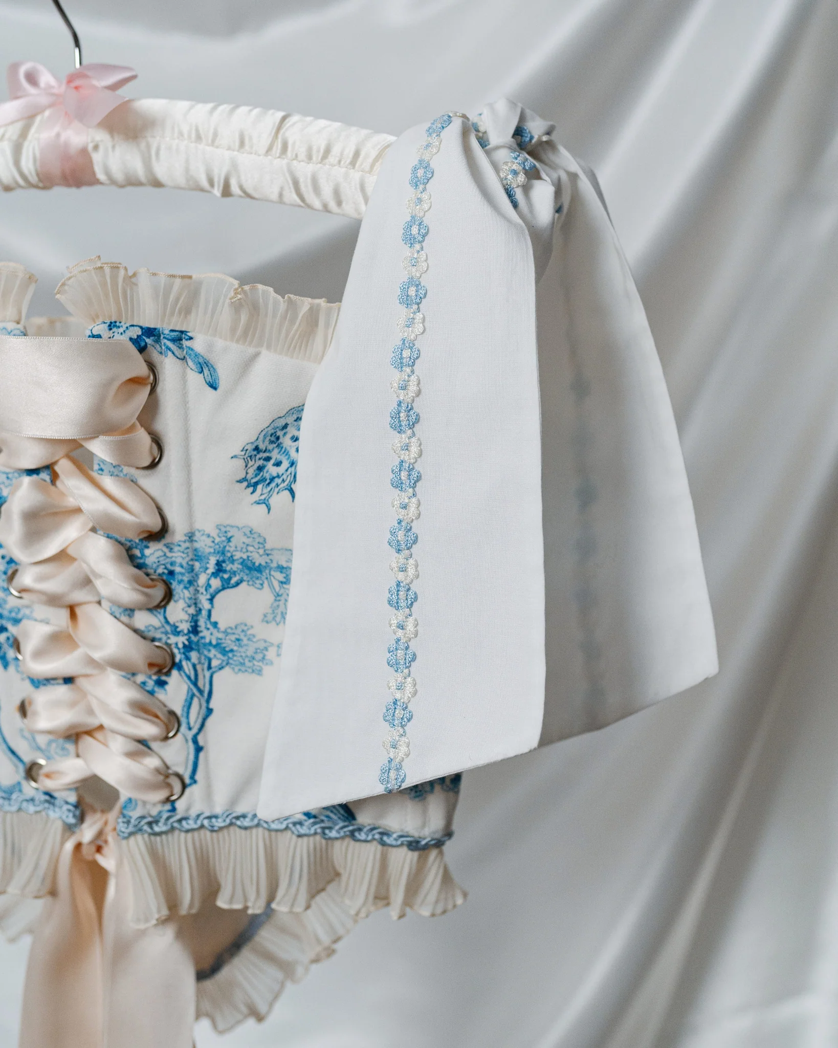 Corset Toile de Jouy – Blue Pleated Ruffle - Image 4
