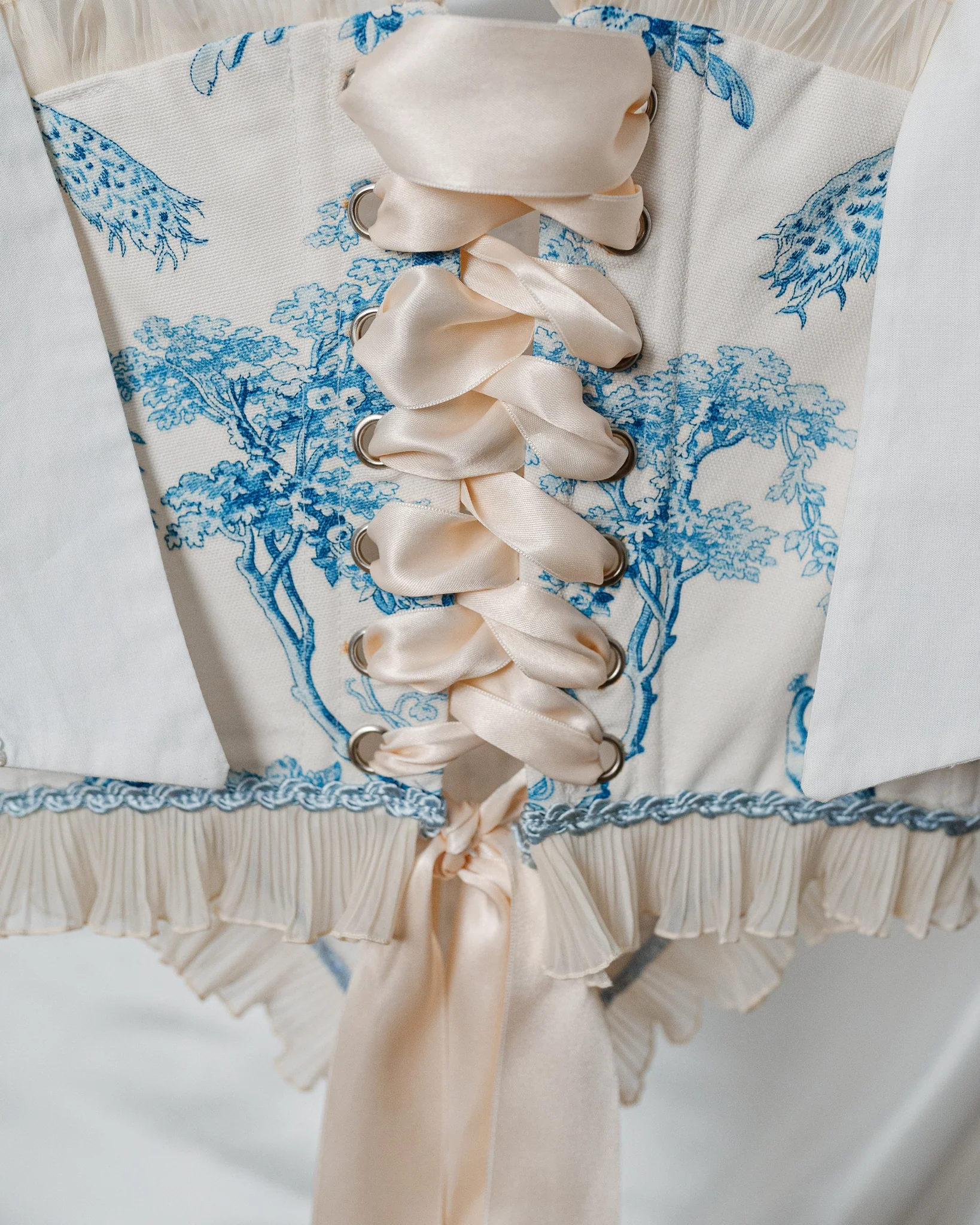 Corset Toile de Jouy – Blue Pleated Ruffle - Image 5