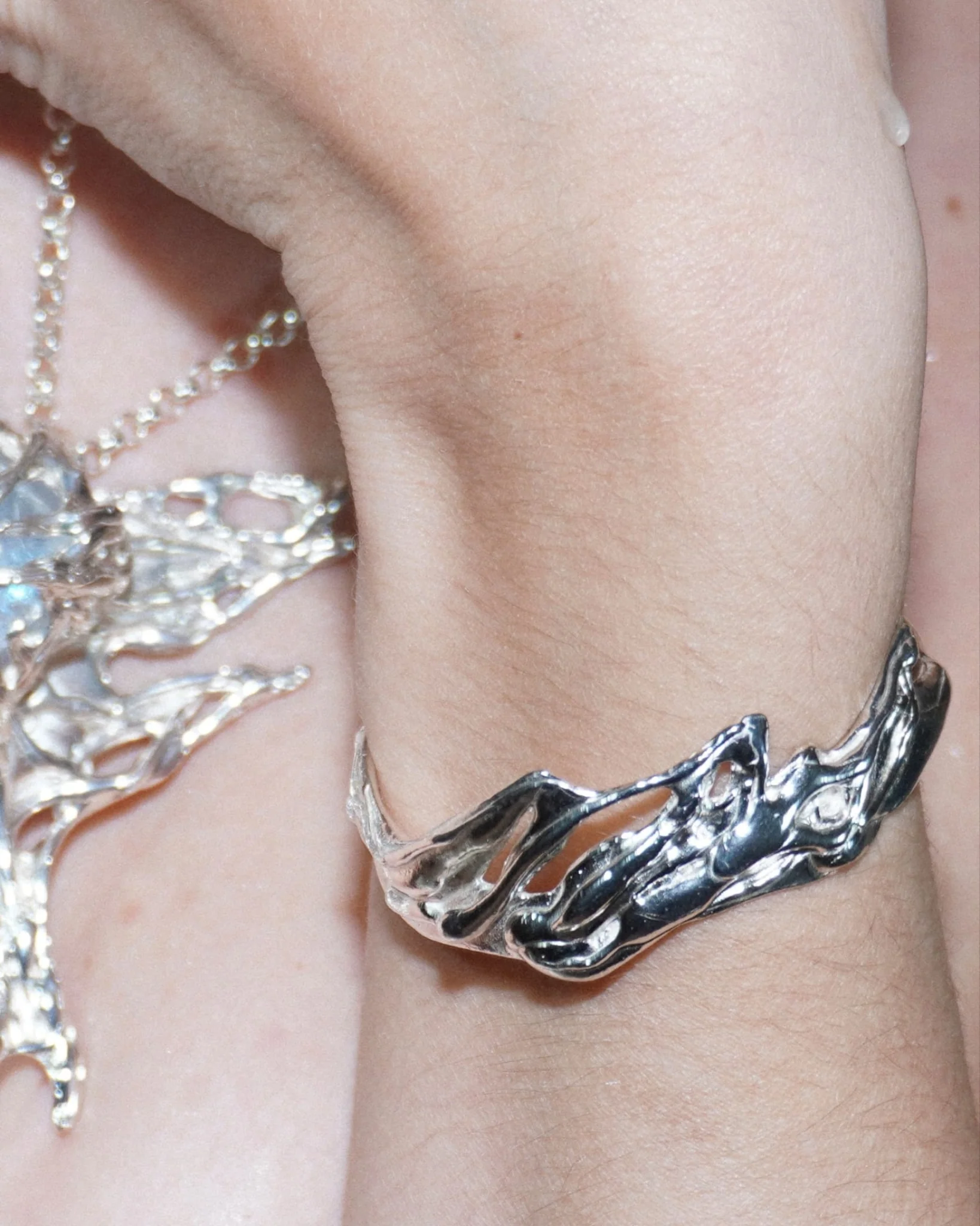 OLATU Bracelet - Image 5