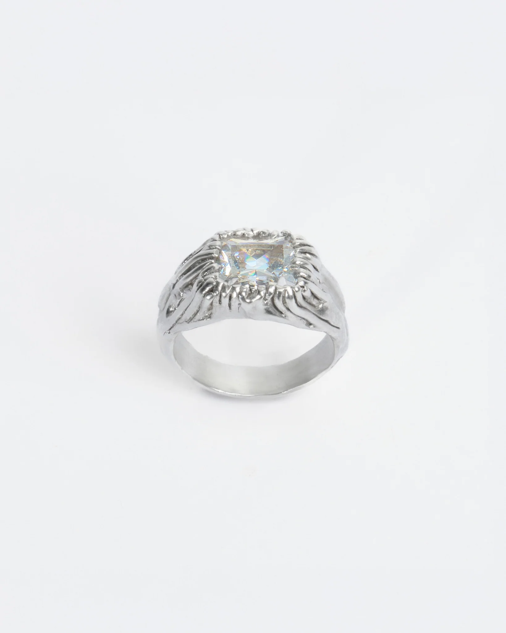 RSST25 // Unisex signet ring with zirconia stone - Image 4